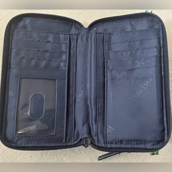 Vera Bradley quilted cloth wallet - Picture 10 of 10